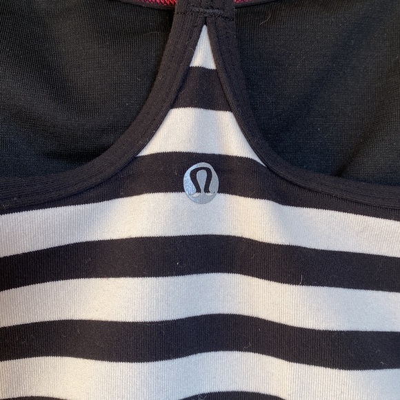 Lulu Power Y tank size 6 - Picture 3 of 5